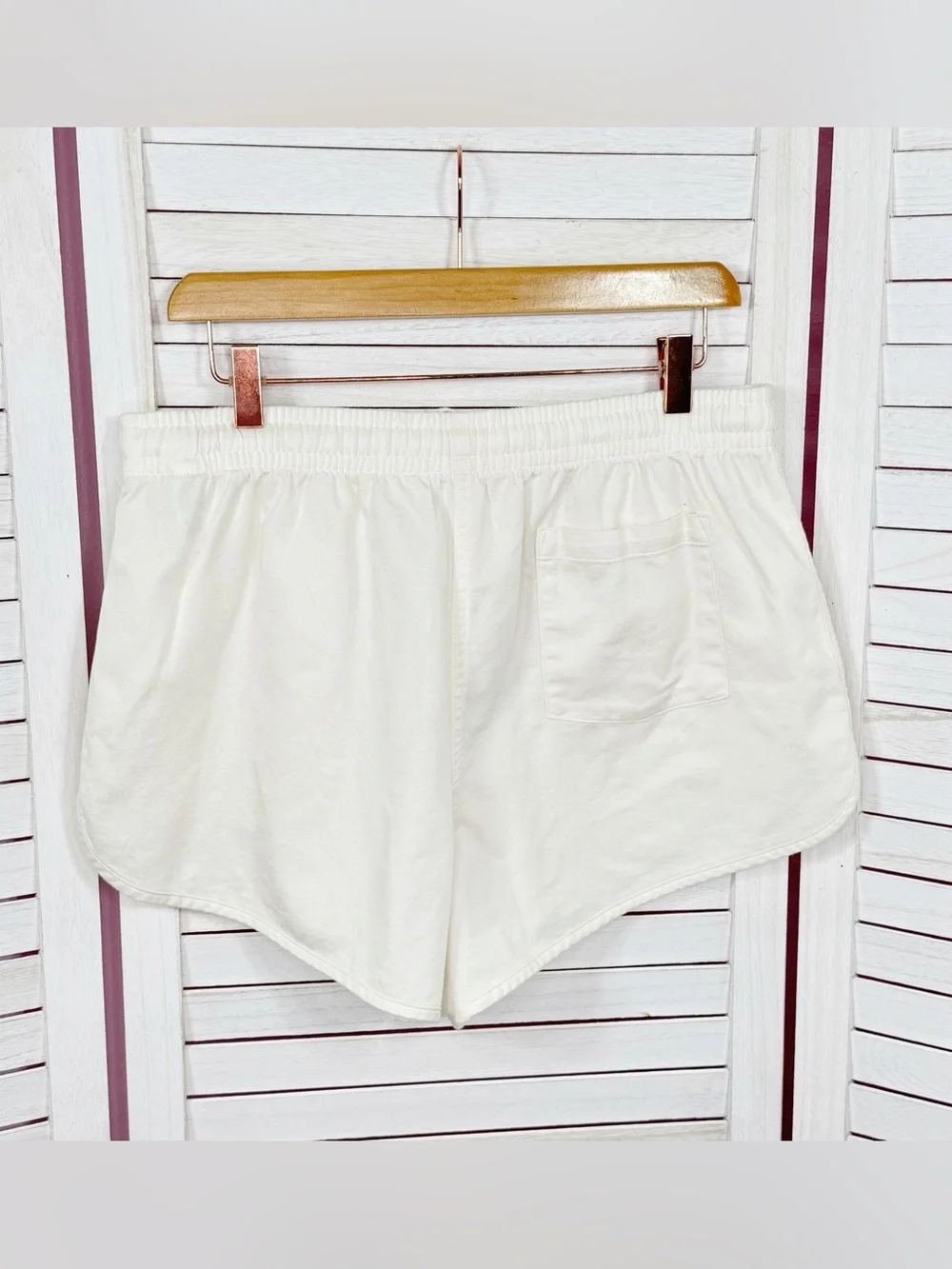 Pink by‎ Victorias Secret Retro Logo Athleisure Jogger Shorts Cream Pink Large